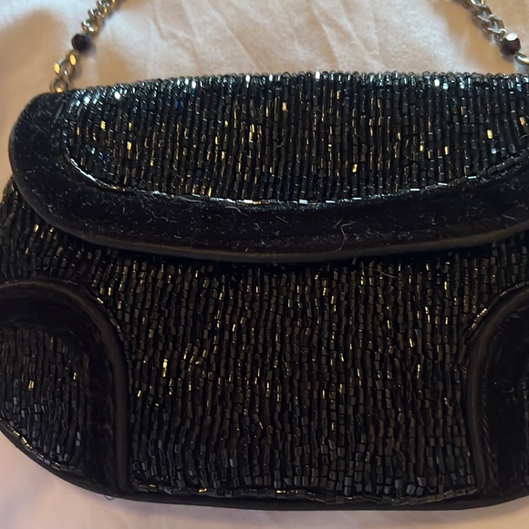 Small Black evening bag with button close - Picture 2 of 4